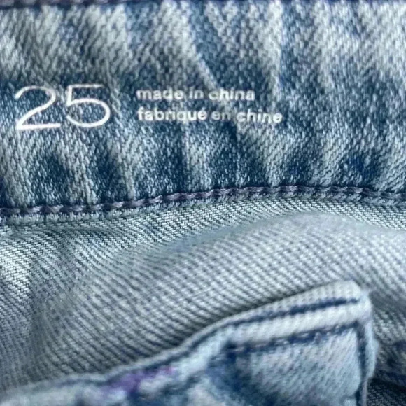 Anthropologie Pilcro Women's 25 Blue Gwen Mid
Rise Wide Leg Boho Splatter Jeans - Picture 12 of 13